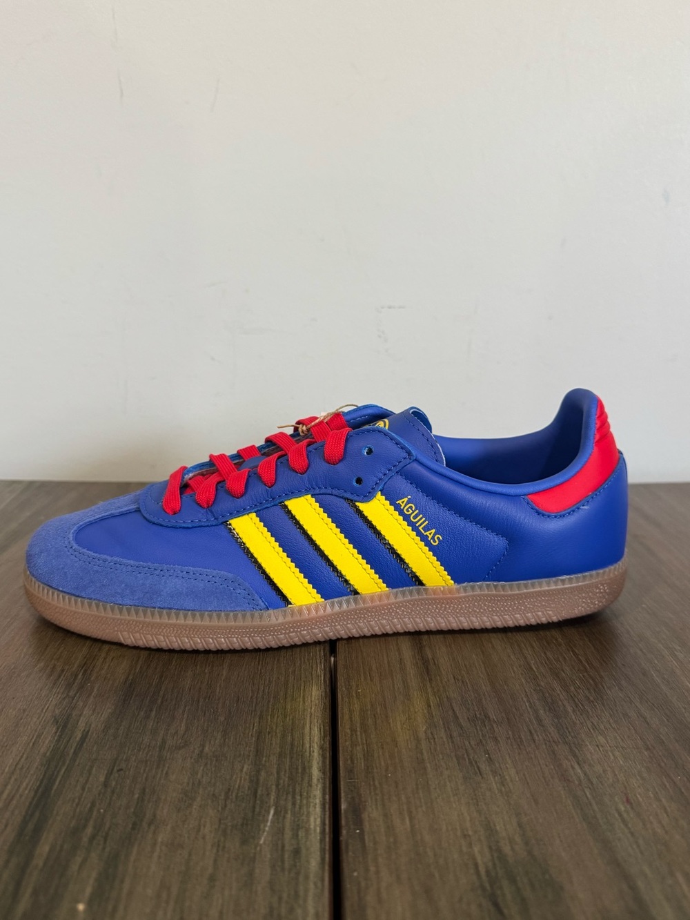 ADIDAS SAMBA LICENSED CAM INDOOR SOCCER MENS SHOES